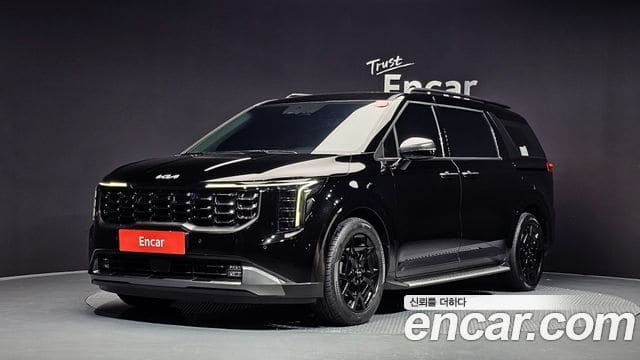 Kia Carnival — фото 1