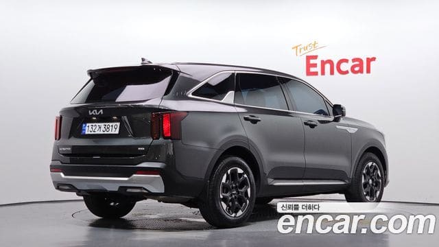 Kia Sorento — фото 1