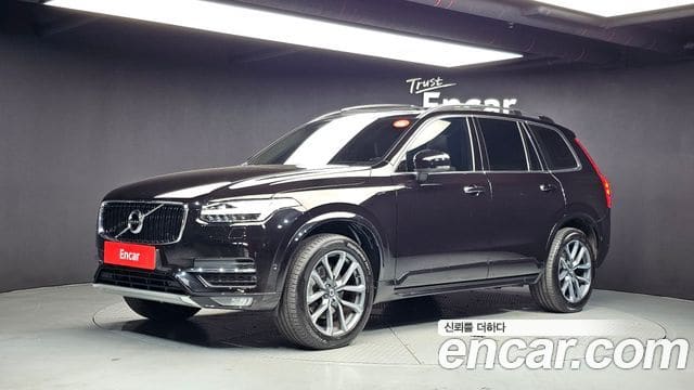 Volvo XC90 — фото 1