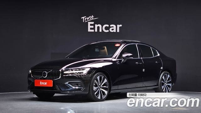 Volvo S60 — фото 1