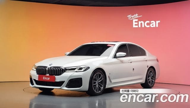 BMW 5 Series — фото 1