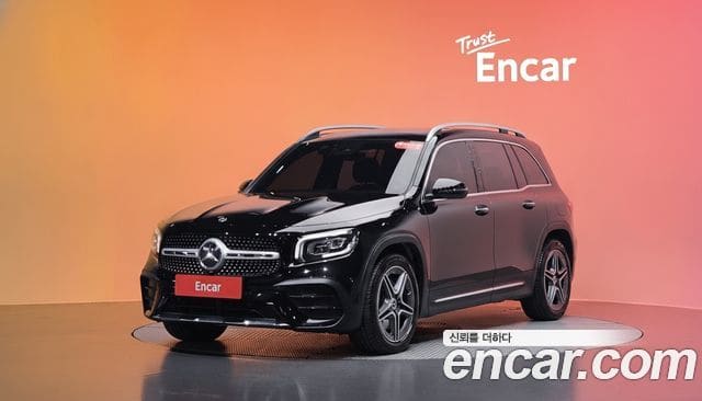 Mercedes-Benz GLB-Class — фото 1