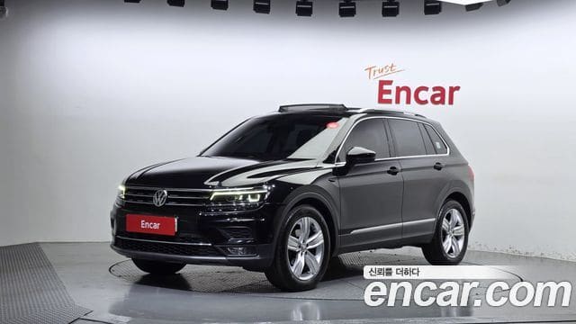 Volkswagen Tiguan — фото 1