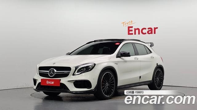 Mercedes-Benz GLA-Class — фото 1