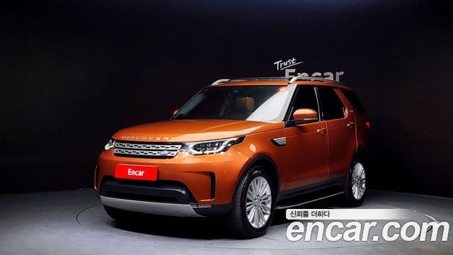 Land Rover Discovery 5 — фото 1