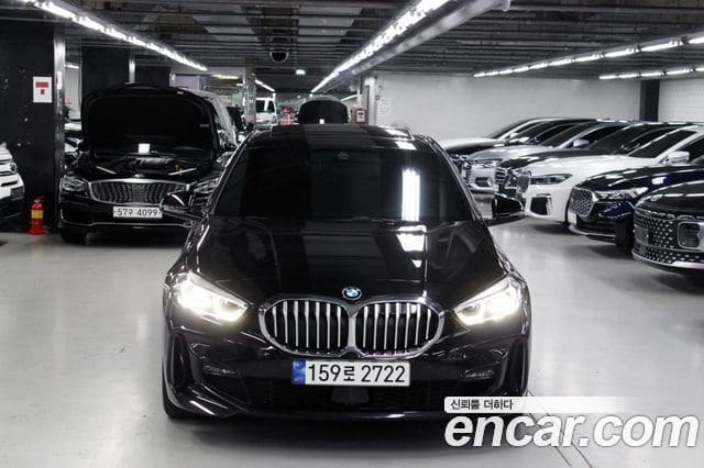 BMW 1 Series — фото 1