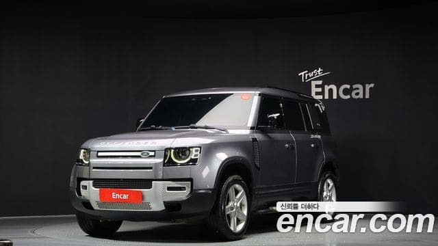 Land Rover Defender — фото 1