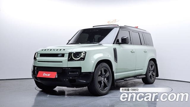Land Rover Defender — фото 1