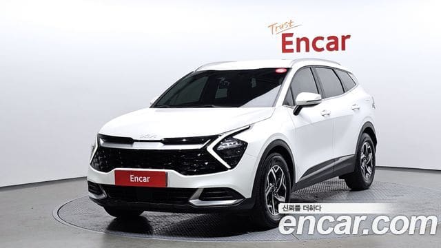 Kia Sportage — фото 1
