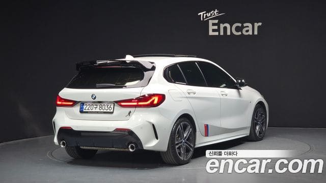 BMW 1 Series — фото 1