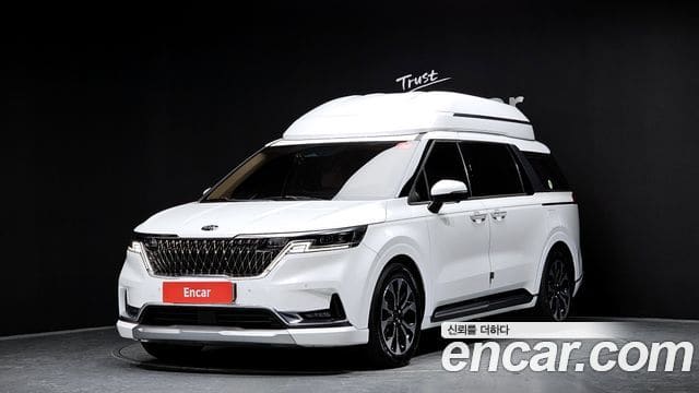 Kia Carnival — фото 1