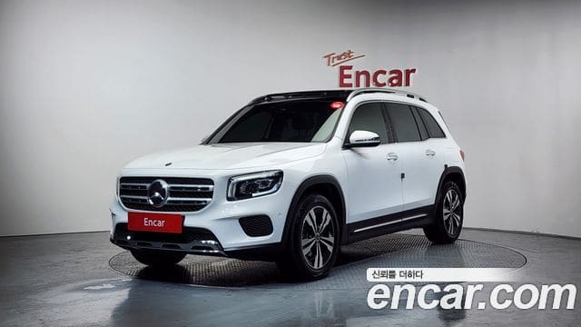 Mercedes-Benz GLB-Class — фото 1