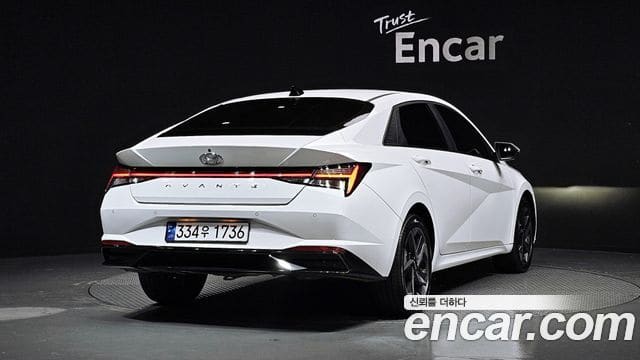 Hyundai Avante — фото 1