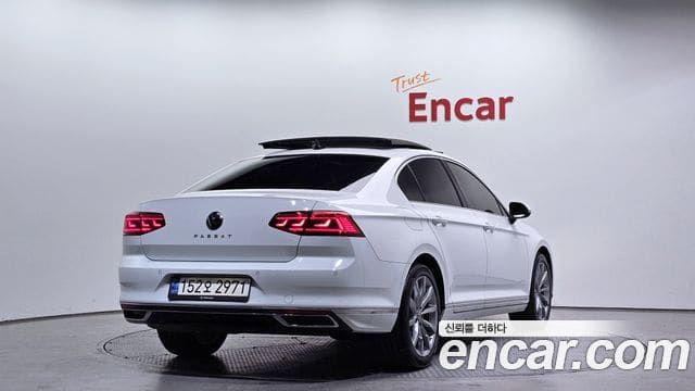 Volkswagen Passat GT — фото 1