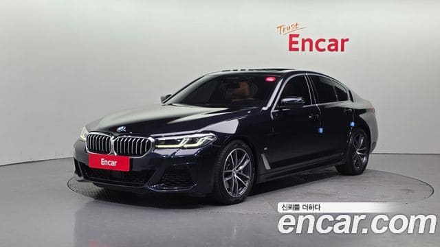 BMW 5 Series — фото 1