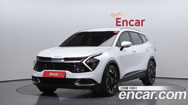 Kia Sportage — фото 1