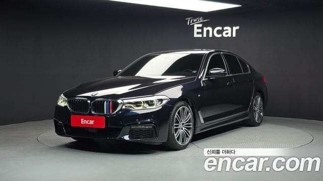 BMW 5 Series — фото 1
