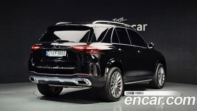 Mercedes-Benz GLE-Class — фото 1