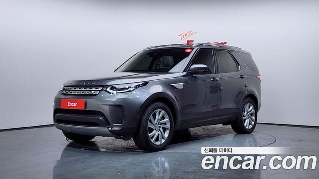 Land Rover Discovery 5 — фото 1