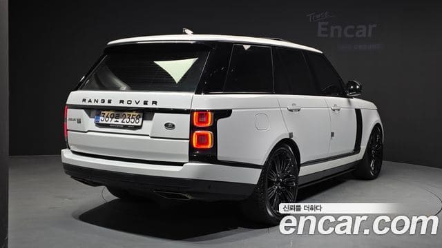 Land Rover Range Rover — фото 1