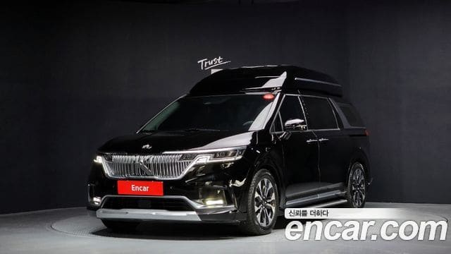 Kia Carnival — фото 1