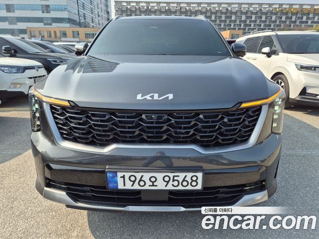 Kia Sorento — фото 1