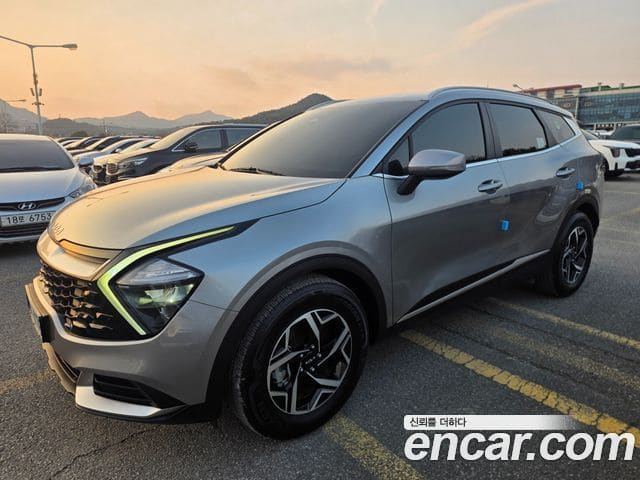 Kia Sportage — фото 1