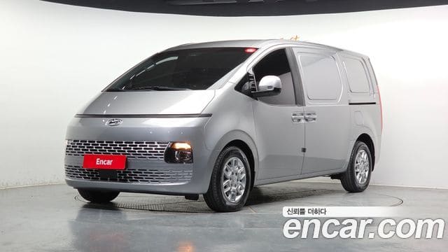 Hyundai Staria — фото 1