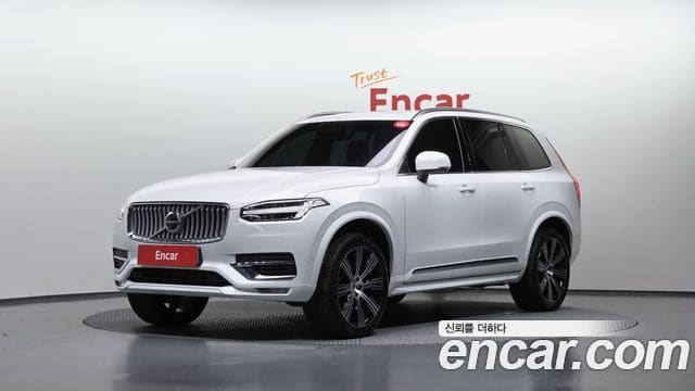 Volvo XC90 — фото 1