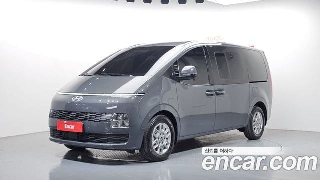 Hyundai Staria — фото 1