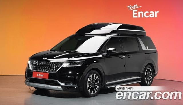 Kia Carnival — фото 1