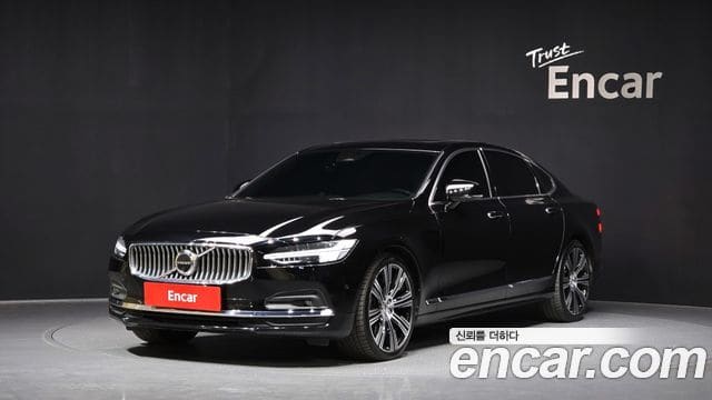 Volvo S90 — фото 1