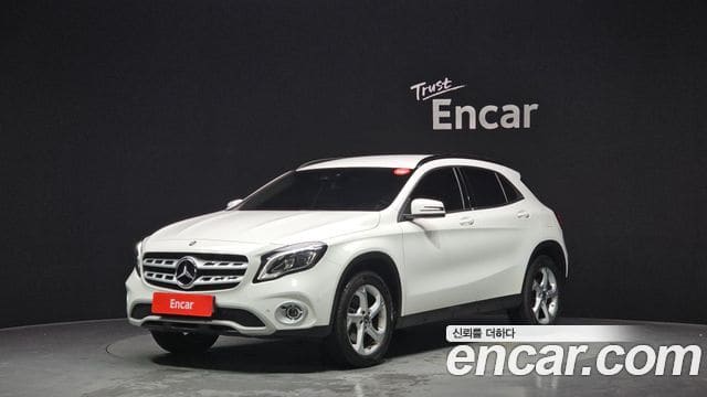 Mercedes-Benz GLA-Class — фото 1