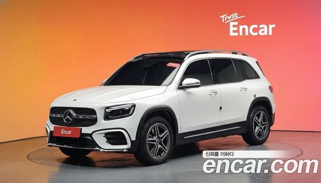 Mercedes-Benz GLB-Class — фото 1