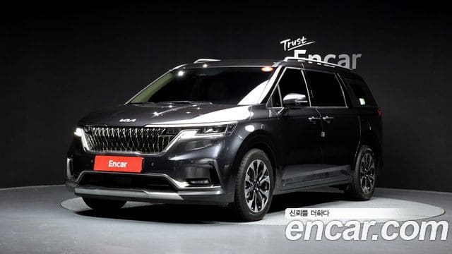 Kia Carnival — фото 1