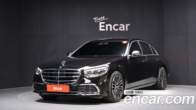 Mercedes-Benz S-Class — фото 1