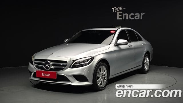 Mercedes-Benz C-Class — фото 1