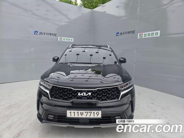Kia Sorento — фото 1