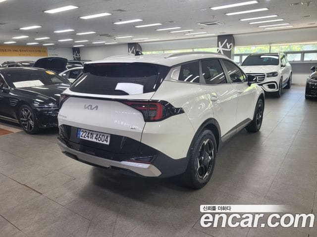 Kia Sportage — фото 1