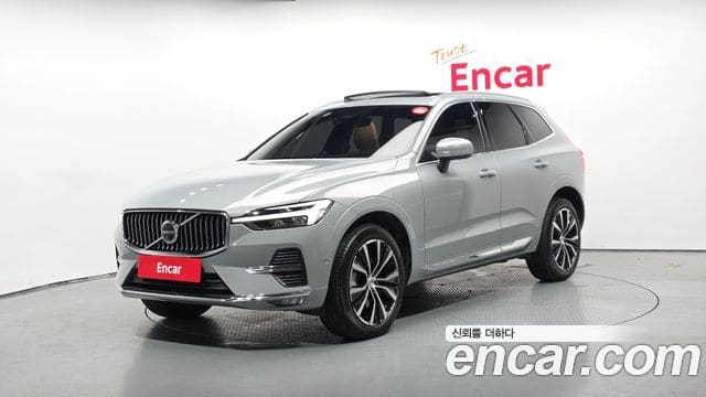 Volvo XC60 — фото 1