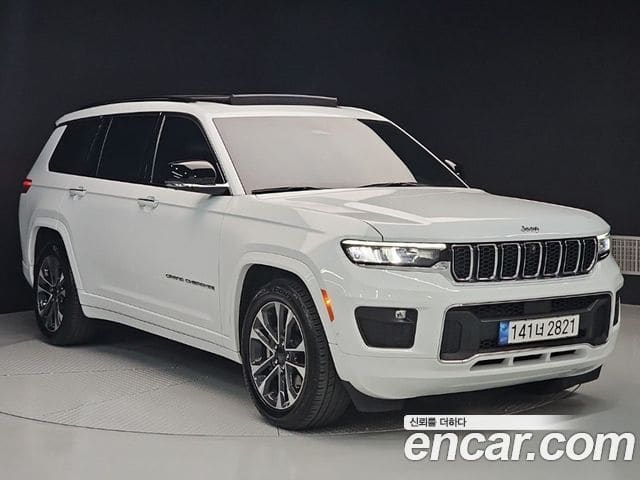 Jeep Grand Cherokee — фото 1