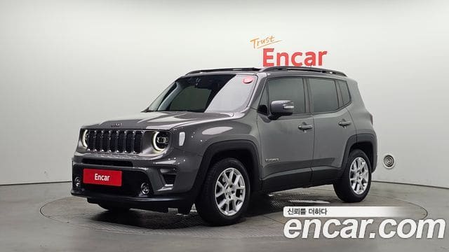 Jeep Renegade — фото 1