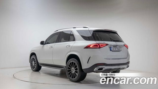 Mercedes-Benz GLE-Class — фото 1