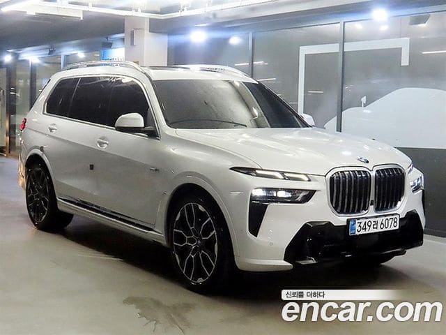 BMW X7 — фото 1