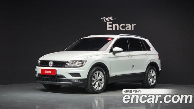 Volkswagen Tiguan — фото 1
