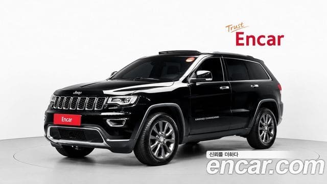 Jeep Grand Cherokee — фото 1