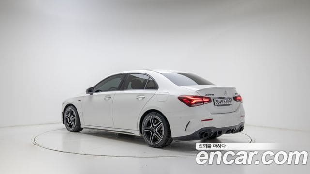 Mercedes-Benz A-Class — фото 1