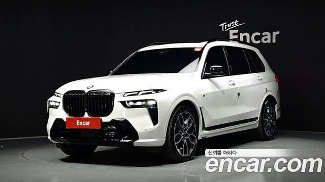 BMW X7 — фото 1