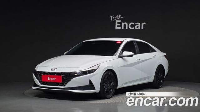Hyundai Avante — фото 1