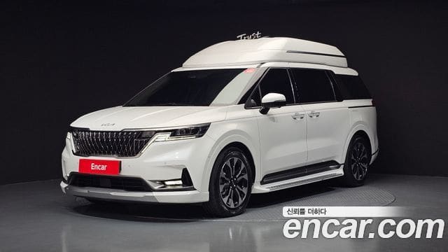 Kia Carnival — фото 1